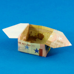 Origami Schatzkiste aus einem Geldschein