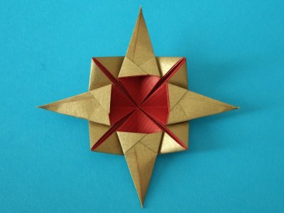 Origami Kristallstern aus Kraftpapier