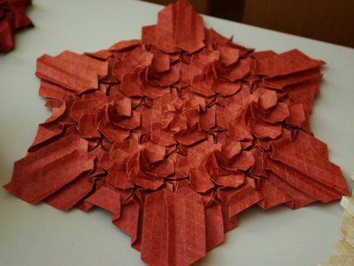 Origami Twisted Star Flowers