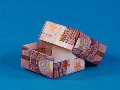 Origami Geldbox aus zwei Geldscheinen