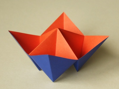 Himmel und Hölle aus Duocolor Origami Papier