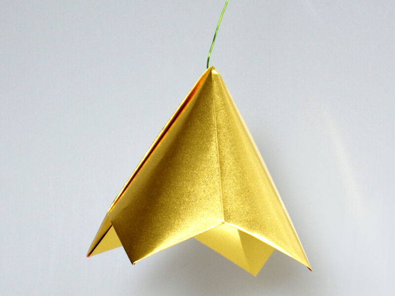 Origami Glocke aus Folienpapier