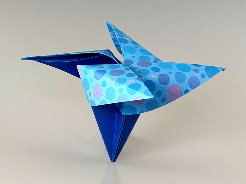Origami Helikopter aus Origami Papier