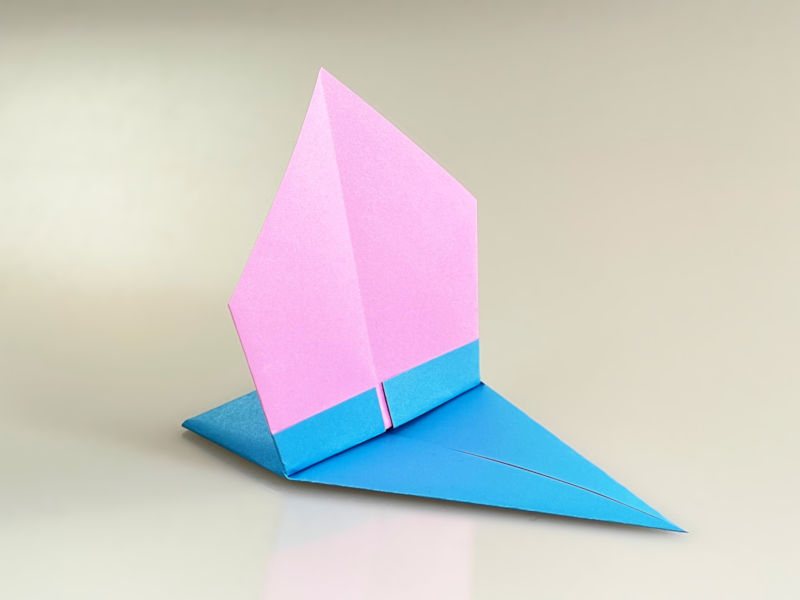 Origami Windsurfer aus Duocolor Papier