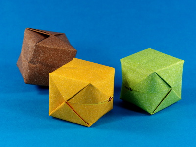 Origami Wasserbombe