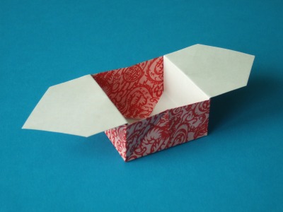 Origami Dschunkenschachtel aus Origami Papier
