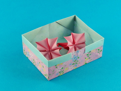 Origami Multibox aus Chiyogami Papier
