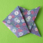 Origami Fisch aus Chiyogami Papier