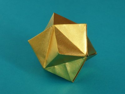 Origami Dekostern aus Folienpapier