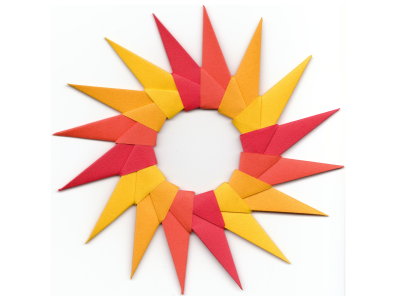 Origami 16-Zack-Stern aus 16 Blatt Washi