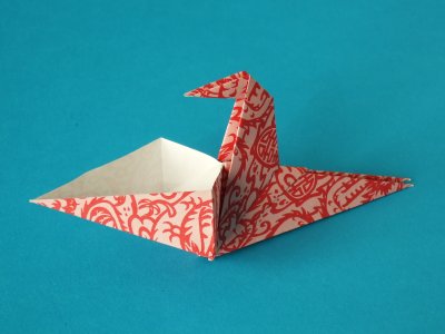 Trinkender Vogel aus Origami Papier